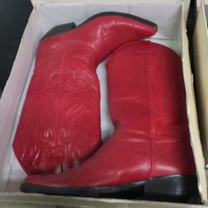 Red cowgirl boots